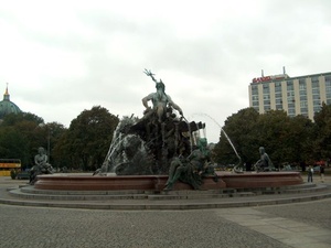 Berlin Neptunbrunnen